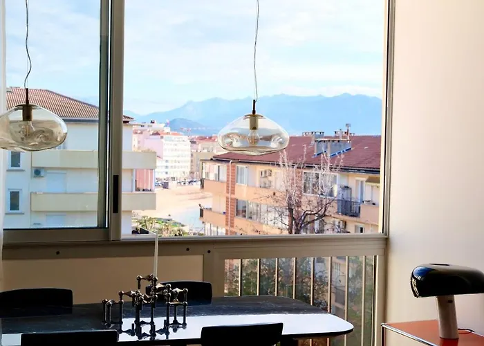 Magnifique T3 De 85m2 De Standing Vue Trottel Apartment *